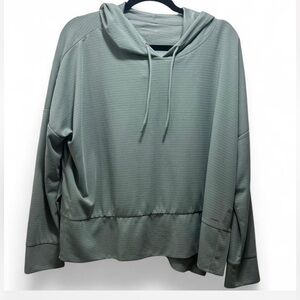 Mondetta Performance Luxary Sage Green Hoodie